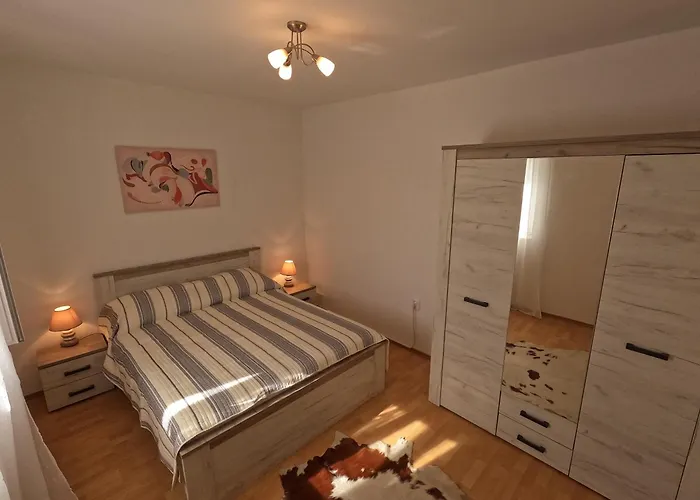 Holiday home Vacation Zdravko Prkos